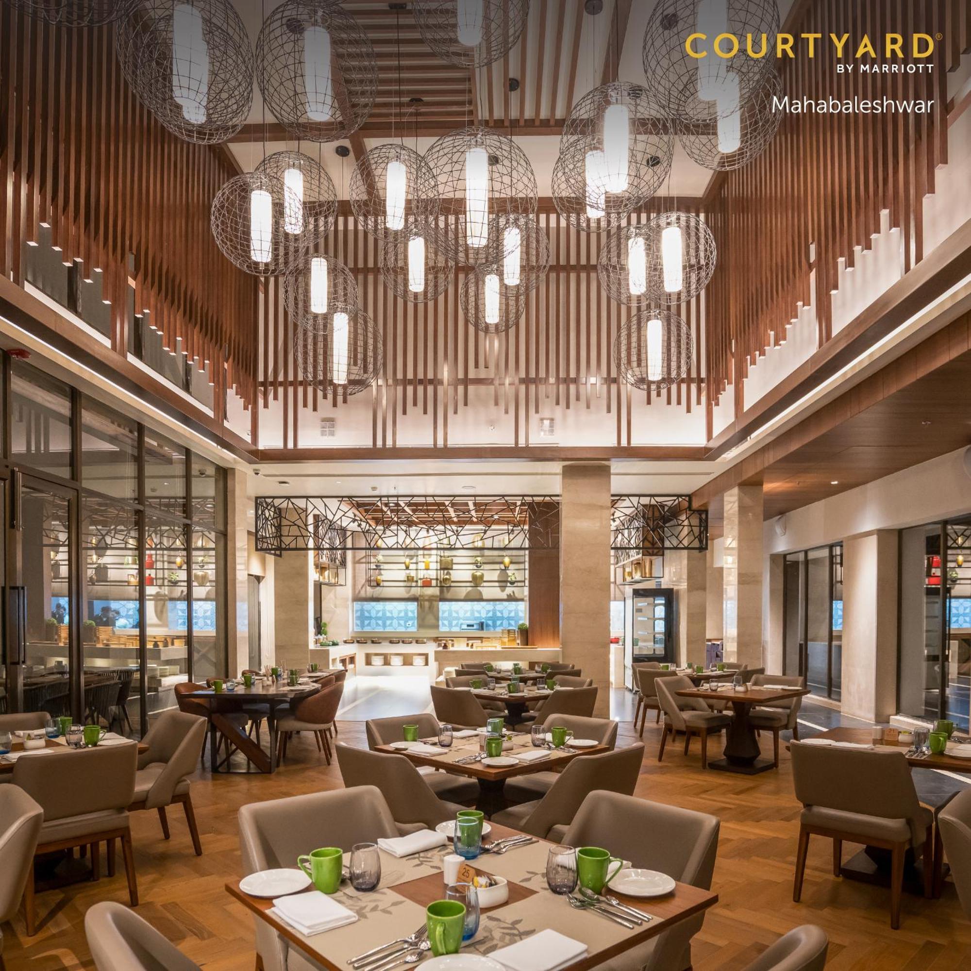 Hotel Courtyard By Marriott Mahābaleshwar Zewnętrze zdjęcie