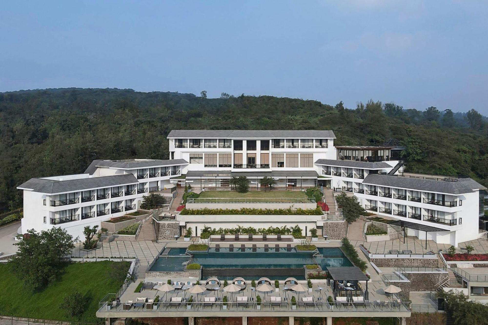 Hotel Courtyard By Marriott Mahābaleshwar Zewnętrze zdjęcie