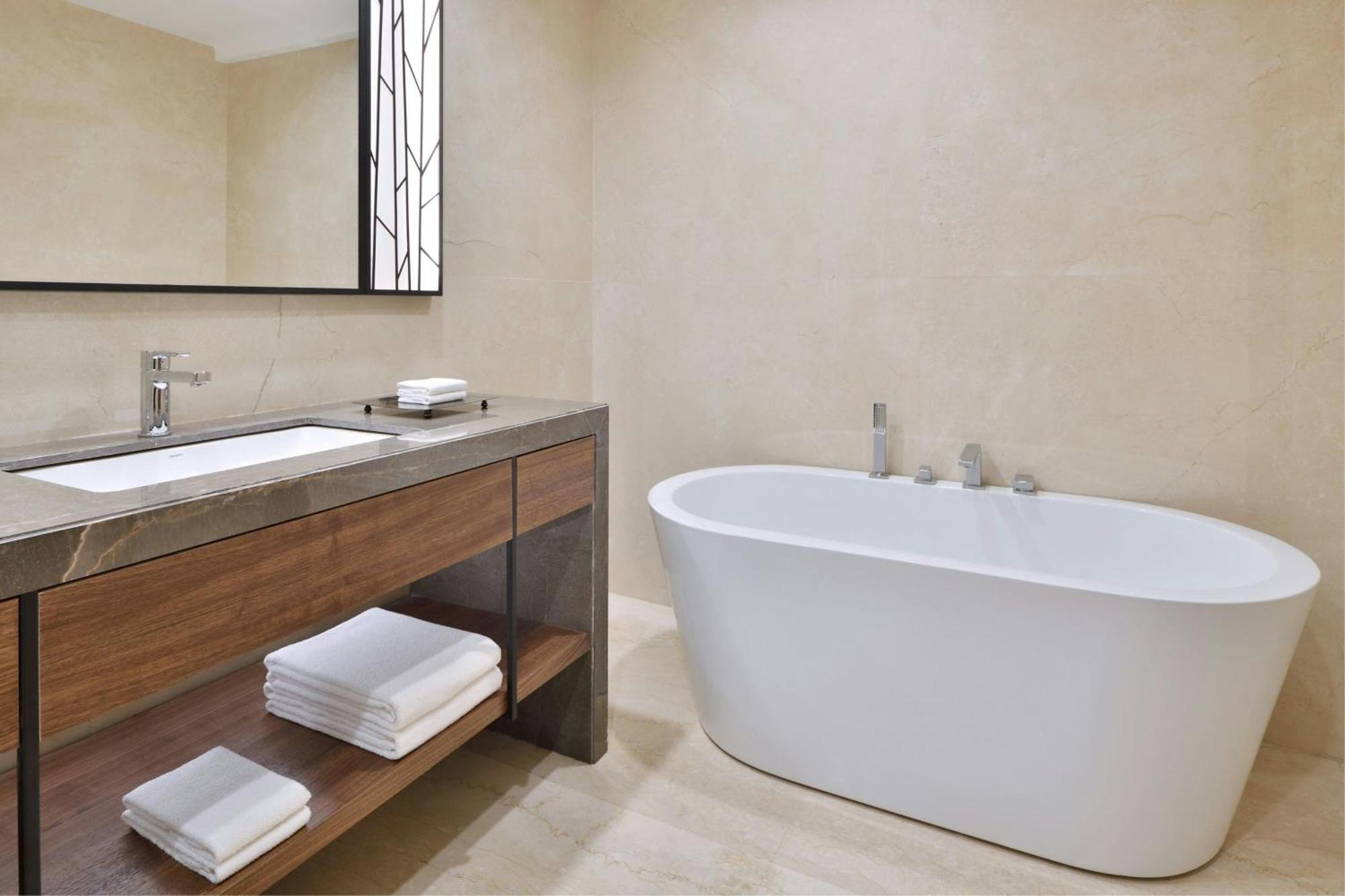 Hotel Courtyard By Marriott Mahābaleshwar Zewnętrze zdjęcie