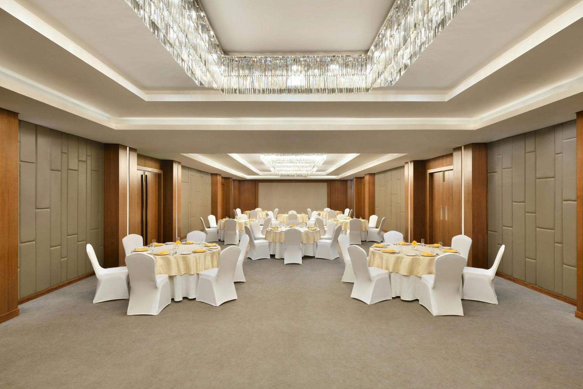 Hotel Courtyard By Marriott Mahābaleshwar Zewnętrze zdjęcie